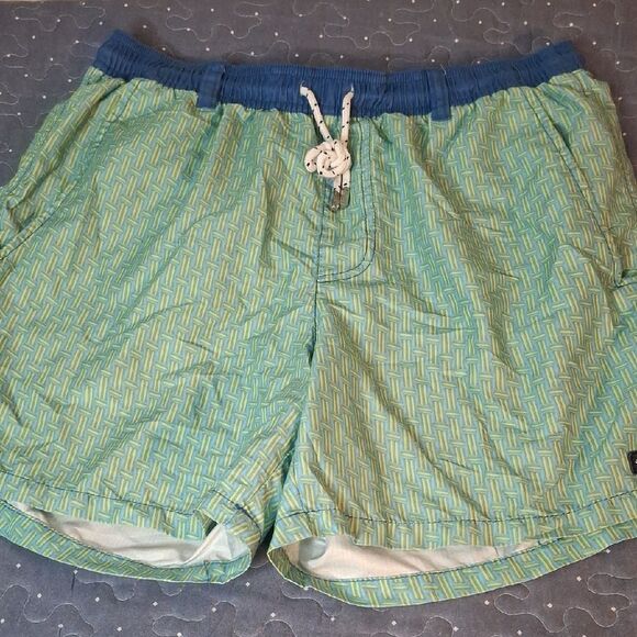Southern Marsh Blue and Green Patterned Swim Trunks size medium - Picture 1 of 5